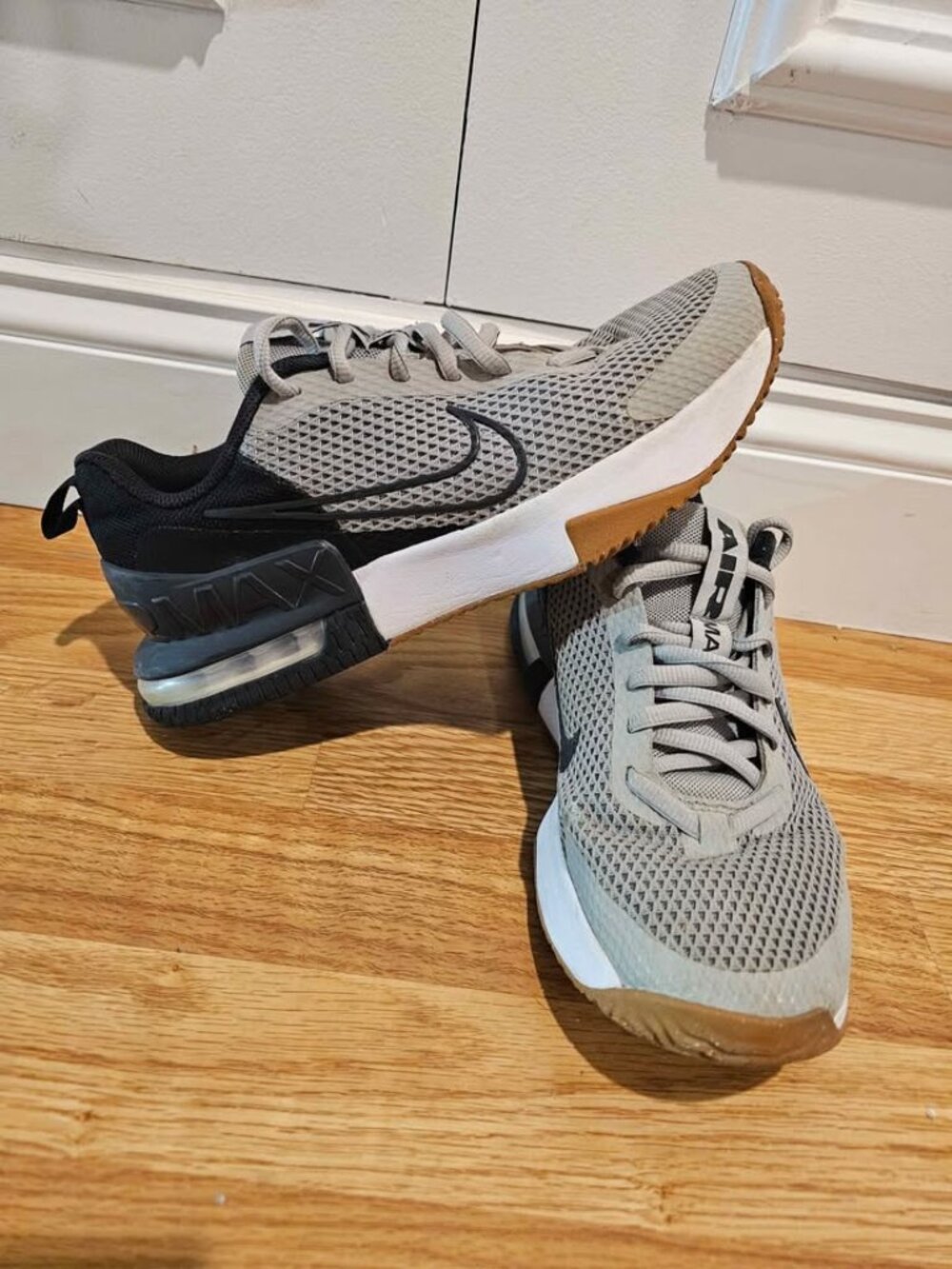 Nike Air Max Alpha Trainer 6 - Light Smoke Grey - Men's Size 9